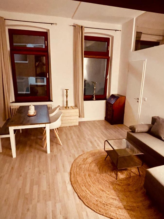 Retro Appartement Im Herzen Von Koeln Deutz Eksteriør bilde