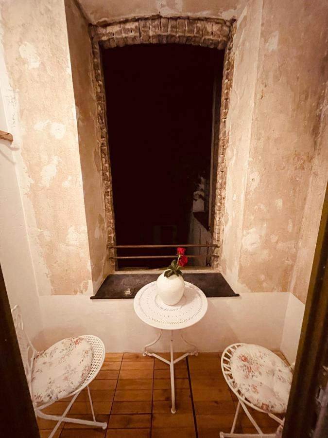 Retro Appartement Im Herzen Von Koeln Deutz Eksteriør bilde